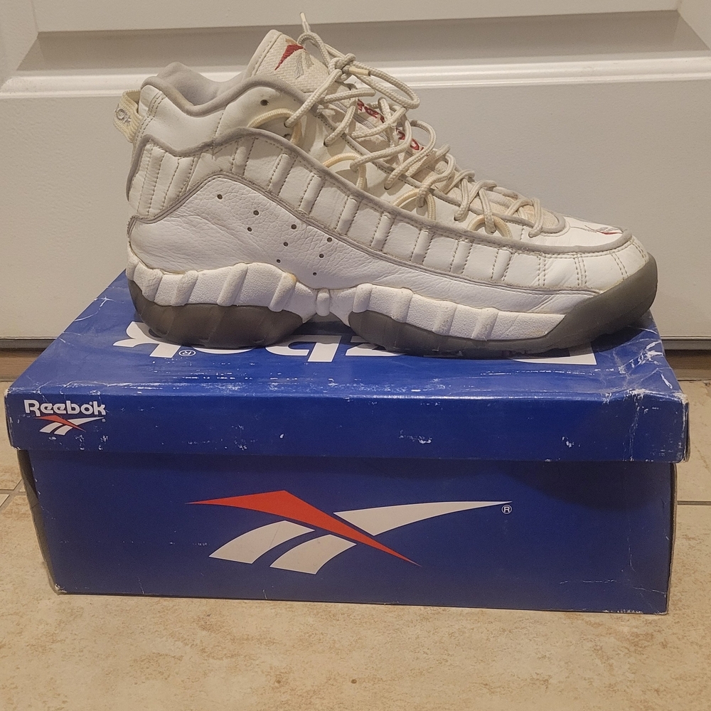 Reebok Men's White and Gray Athletic Shoes
